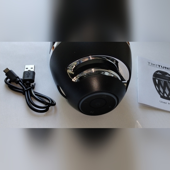 TikiTunes Portable Speaker with Ambient Flame Light Water Resistant - Picture 8 of 11